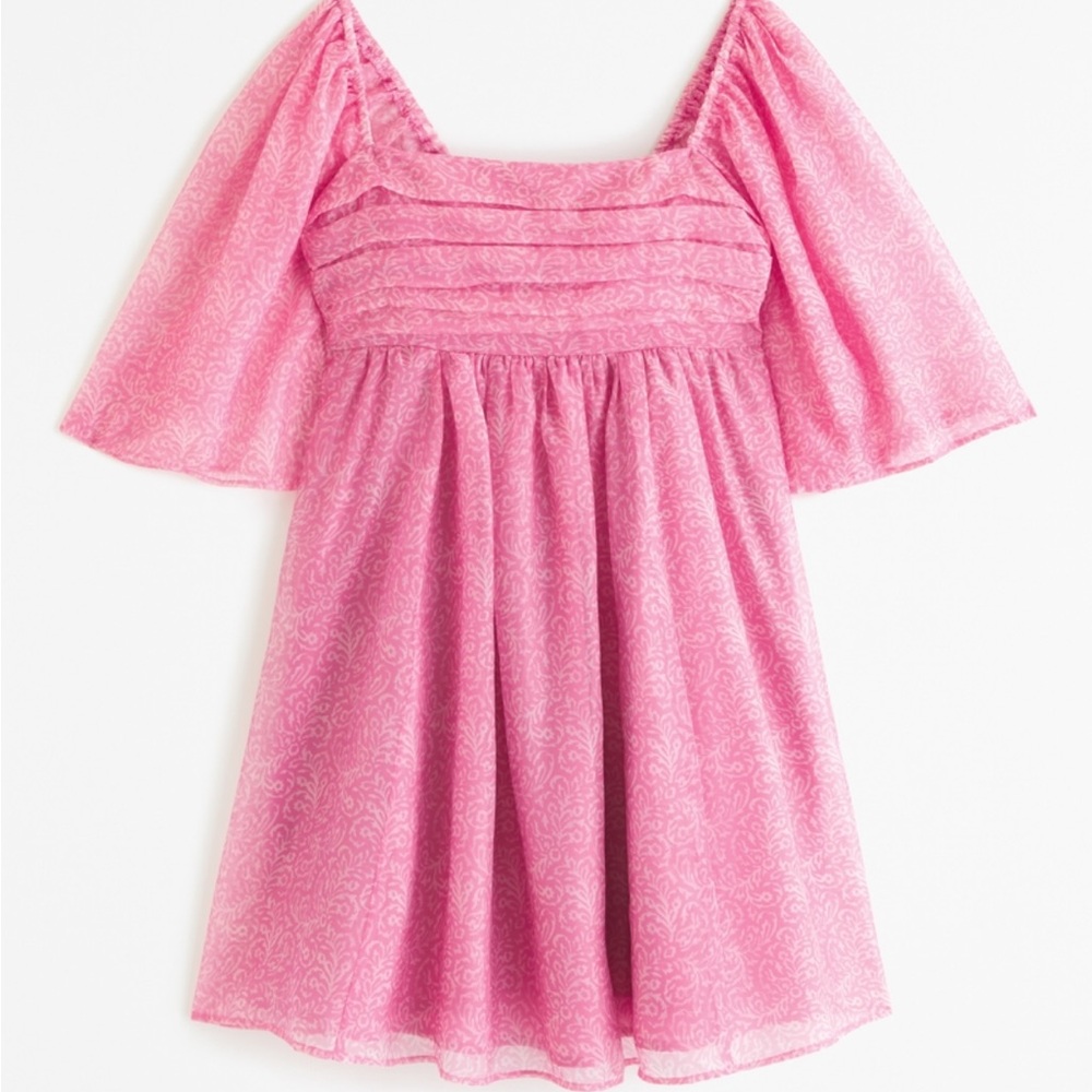 Abercrombie Women's
The A&F Emerson Angel Sleeve Mini Dress- XS PETITE